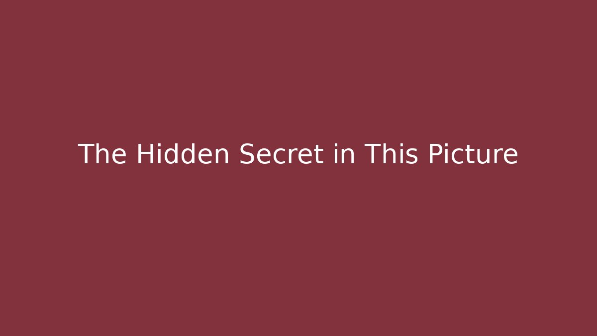 The Hidden Secret in This Picture - Critter Realm